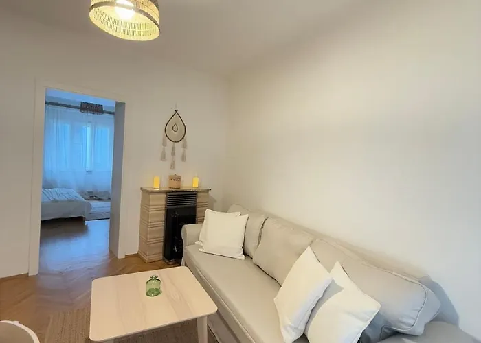 Stylish In The Center Apartment Graz